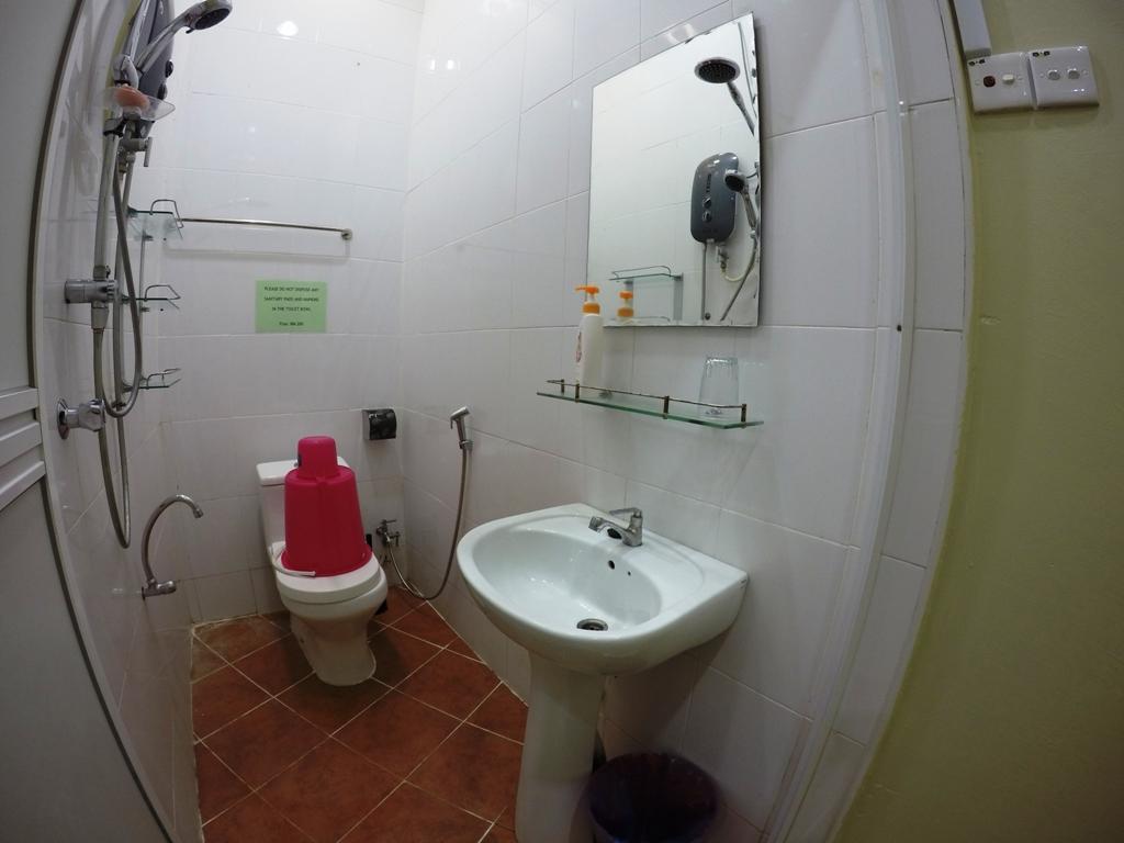 Wan'S Beach Guest House Dungun Pokój zdjęcie